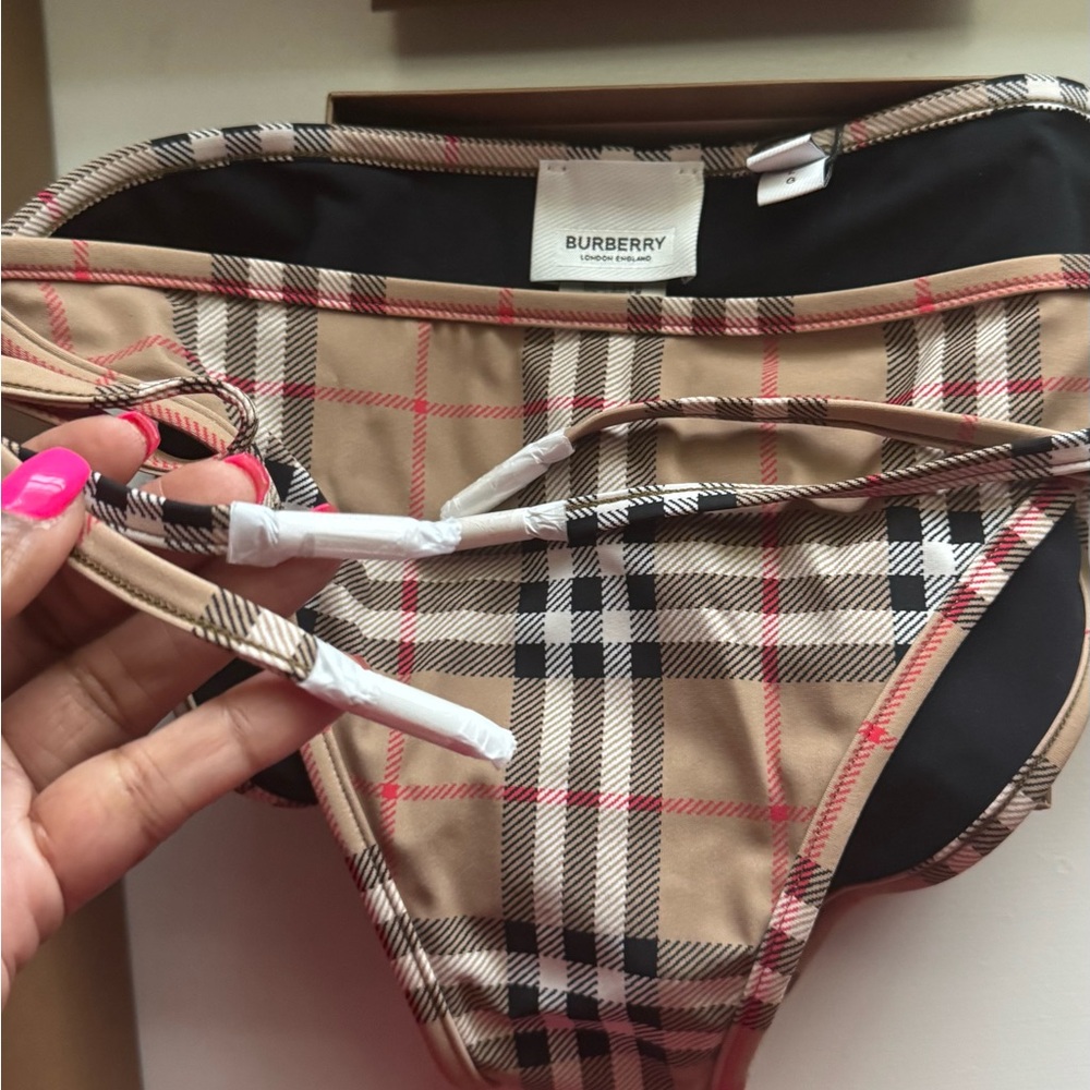 BURBERRY Check Triangle Archive Beige Bikini Bottoms Only size Large (Brand New) - Picture 2 of 9